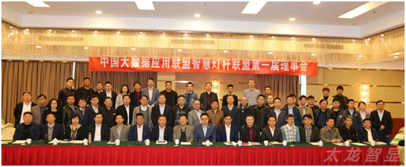 LED燈桿屏|智慧燈桿屏|立柱廣告機(jī)|LED廣告機(jī)|智慧路燈屏|燈桿廣告屏|燈桿屏 LED燈桿屏|智慧燈桿屏|立柱廣告機(jī)|LED廣告機(jī)|智慧路燈屏|燈桿廣告屏|燈桿屏