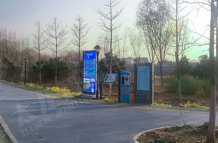 led燈桿屏|智慧燈桿屏|led廣告機|智慧路燈屏|戶外LED廣告機|燈桿屏|智慧燈桿|智慧路燈